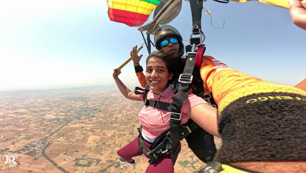 Skydiving In India What to wear?